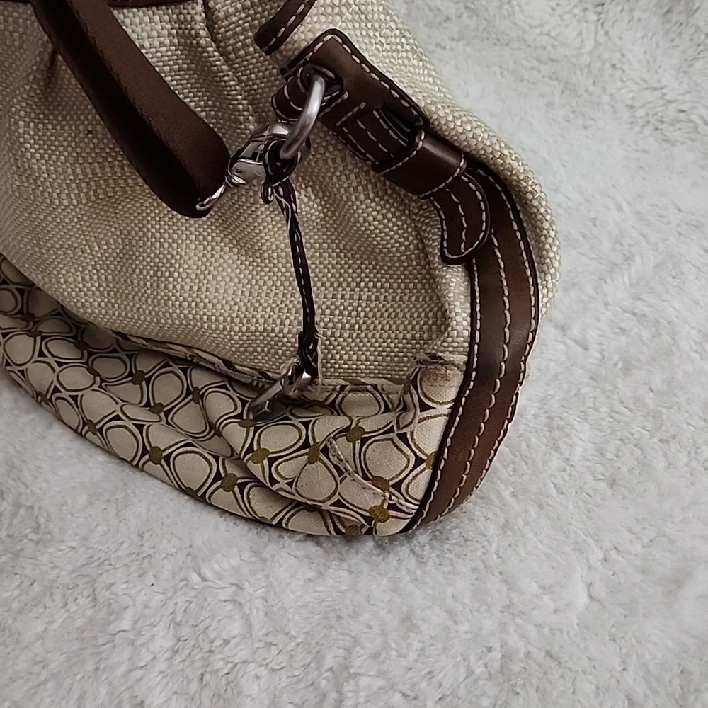 Fossil Vintage Beige and Brown Shoulder Bag Purse